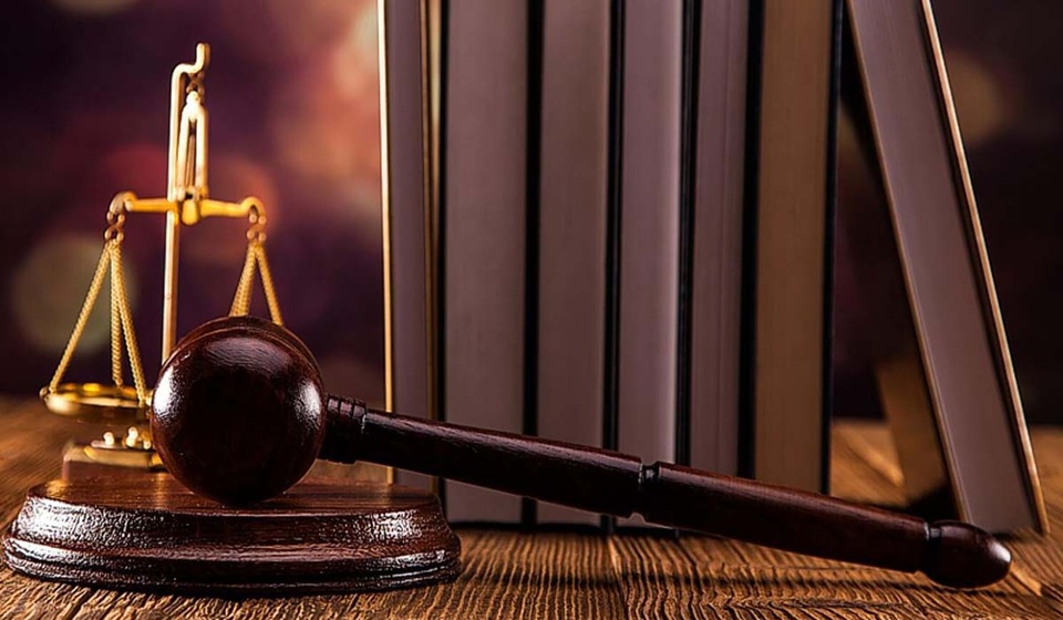 What Are the Ironies of the Lawyer Profession in Edinburgh